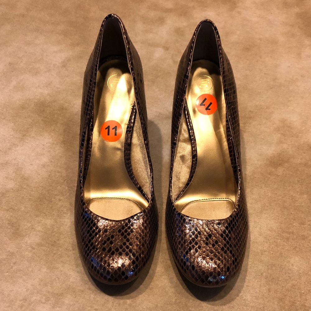 Bronze Snakeskin Pumps by Mootsies Tootsies